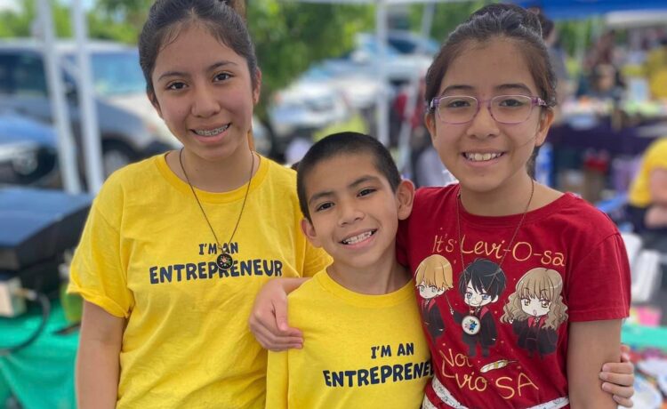 Meet Abigail 13, Isabella 11, Matthew 9 (siblings). They sell tacos, fruit cups, and dreamcatchers and have participated since 2019!