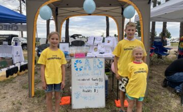 We met Carter, 11, Anneliese, 9, Laurel, 5, at a market this year in Colorado! Many customers enjoyed their tasty caramel apples and...